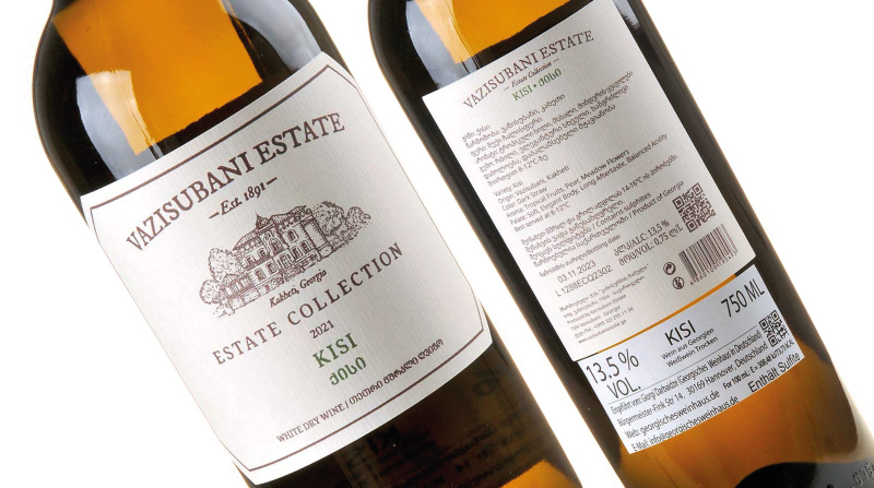 Ein Detailbild vom Vor- und Rück-Etikett einer Flasche Kisi Estate Collection 2021, Vazisubani Estate, Kachetien