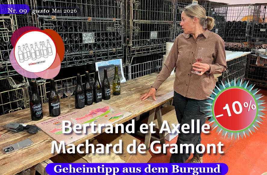 Ein Bild von Axelle Machard im Flaschenweinkeller vor der Probenverkostung